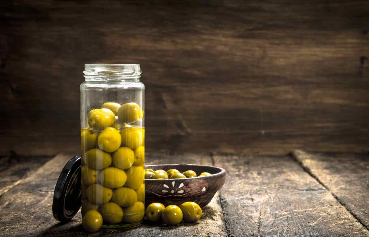 Ricetta delle olive in salamoia fatte in casa: un classico ...